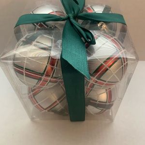 Martha Stewart Christmas Ornaments Plaid Tartan Shatterproof Set of 8